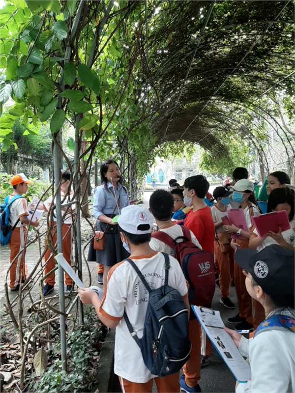 Tiết học ngoài nhà trường Khối 6 - 7 tại Thảo Cầm Viên (ngày 2/11/2020)